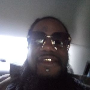 Meet your Posher, Vince